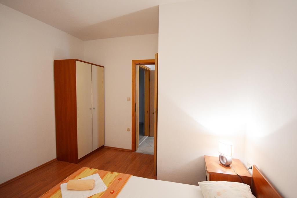 Apartments Ante オミシュ エクステリア 写真